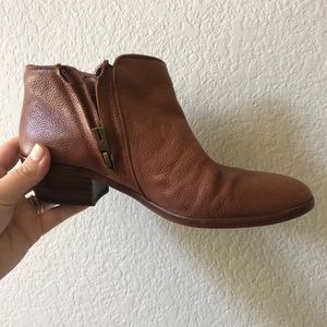 Sam Edelman booties caramel color